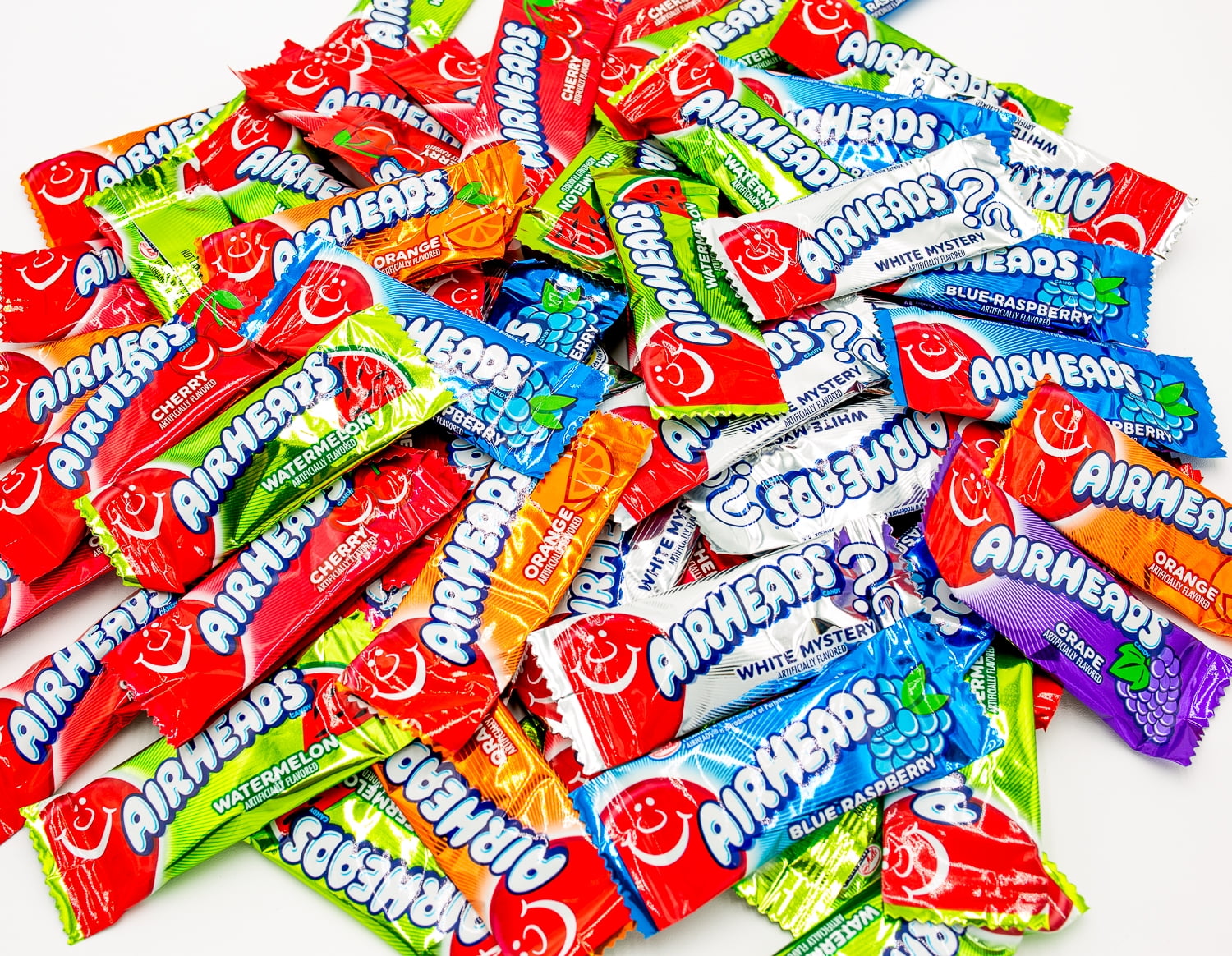 AIRHEADS Mini Bars Candy 1 lb  Bulk Bag, Assorted Flavors, Chewy Fruit Taffy, Gluten Free, Individually Wrapped (40 Pieces)