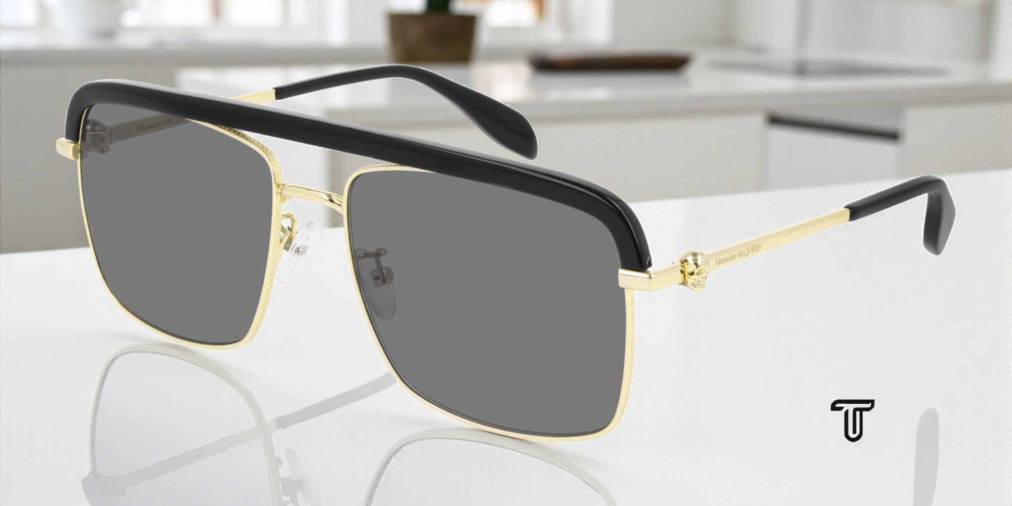 Alexander McQueen Black Sunglasses with Gold Detail Amazon.com: Alexander McQueen AM0258S Gold 001 AM0258S  main image 4