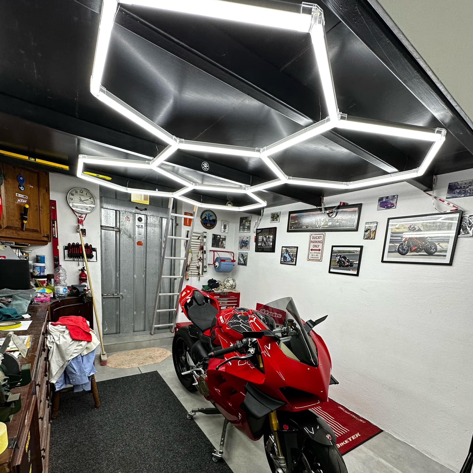 168W Hexagon LED Garage Light - 5 Grid Honeycomb Design, 18480 Lumens, 6500K Daylight White