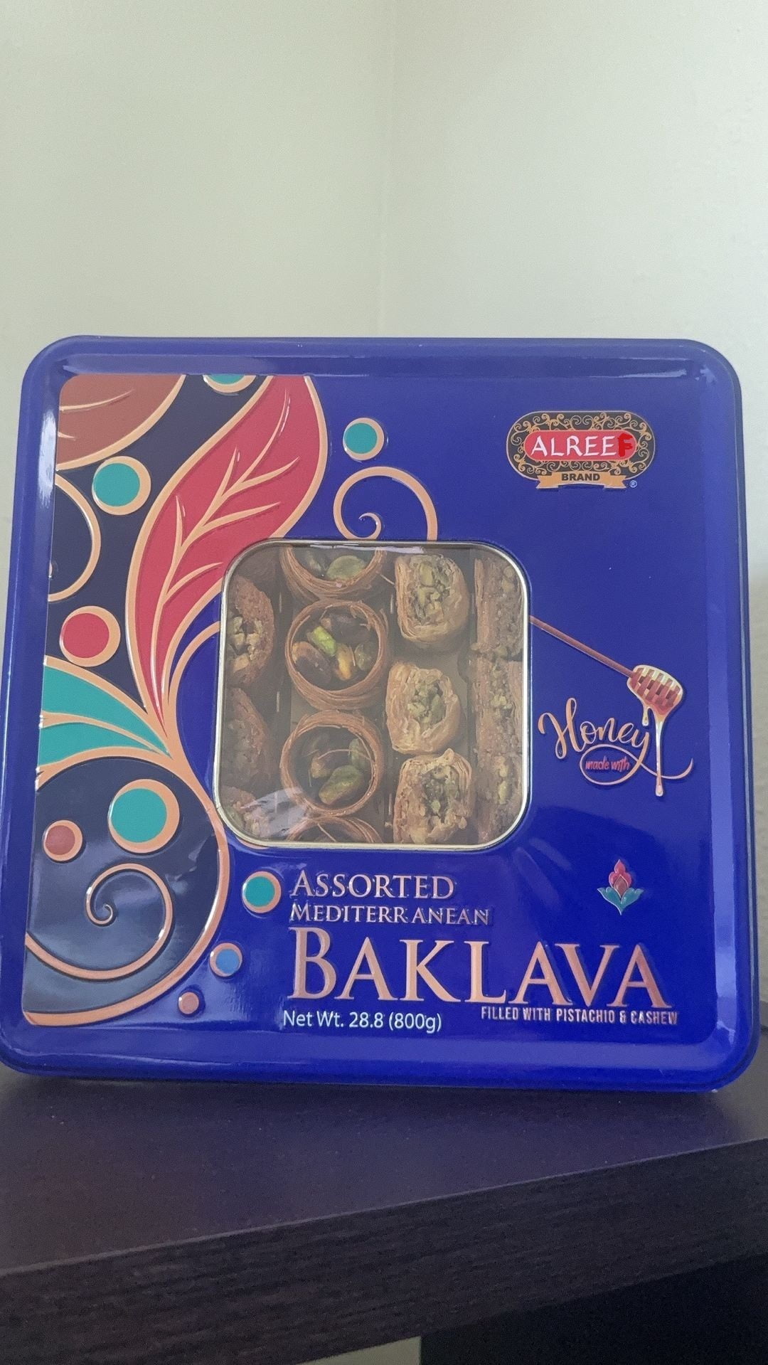 ALREEF Assorted Mediterranean Baklava Mix Stuffed With Pistachio and Honey, 28.2 oz, 40-50 Pieces