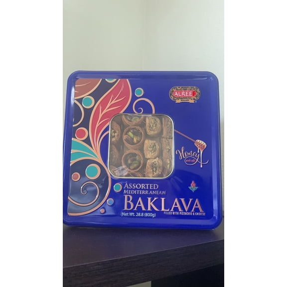ALREEF Assorted Mediterranean Baklava Mix Stuffed With Pistachio and Honey, 28.2 oz, 40-50 Pieces