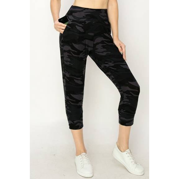 ALWAYS Women's Slimfit Super Soft Highwaisted Capri Joggers with Pockets 153 Dark Camo Medium