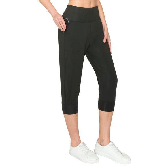 ALWAYS Women's Slimfit Super Soft Highwaisted Capri Joggers with Pockets - Black Large