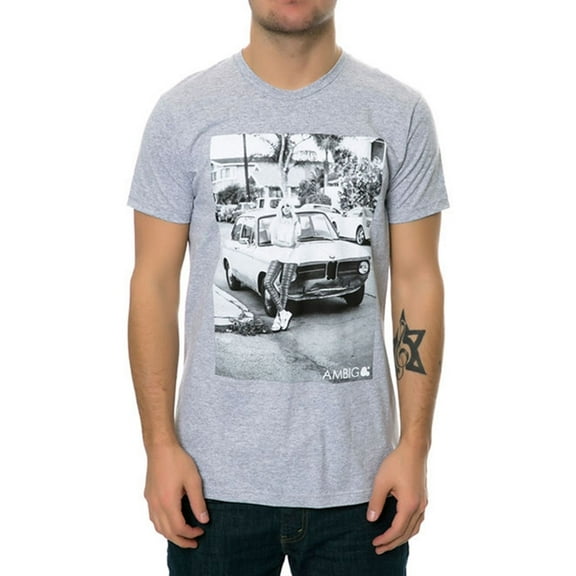 AMBIG Mens The Trusted Photo Graphic T-Shirt, Grey, Small