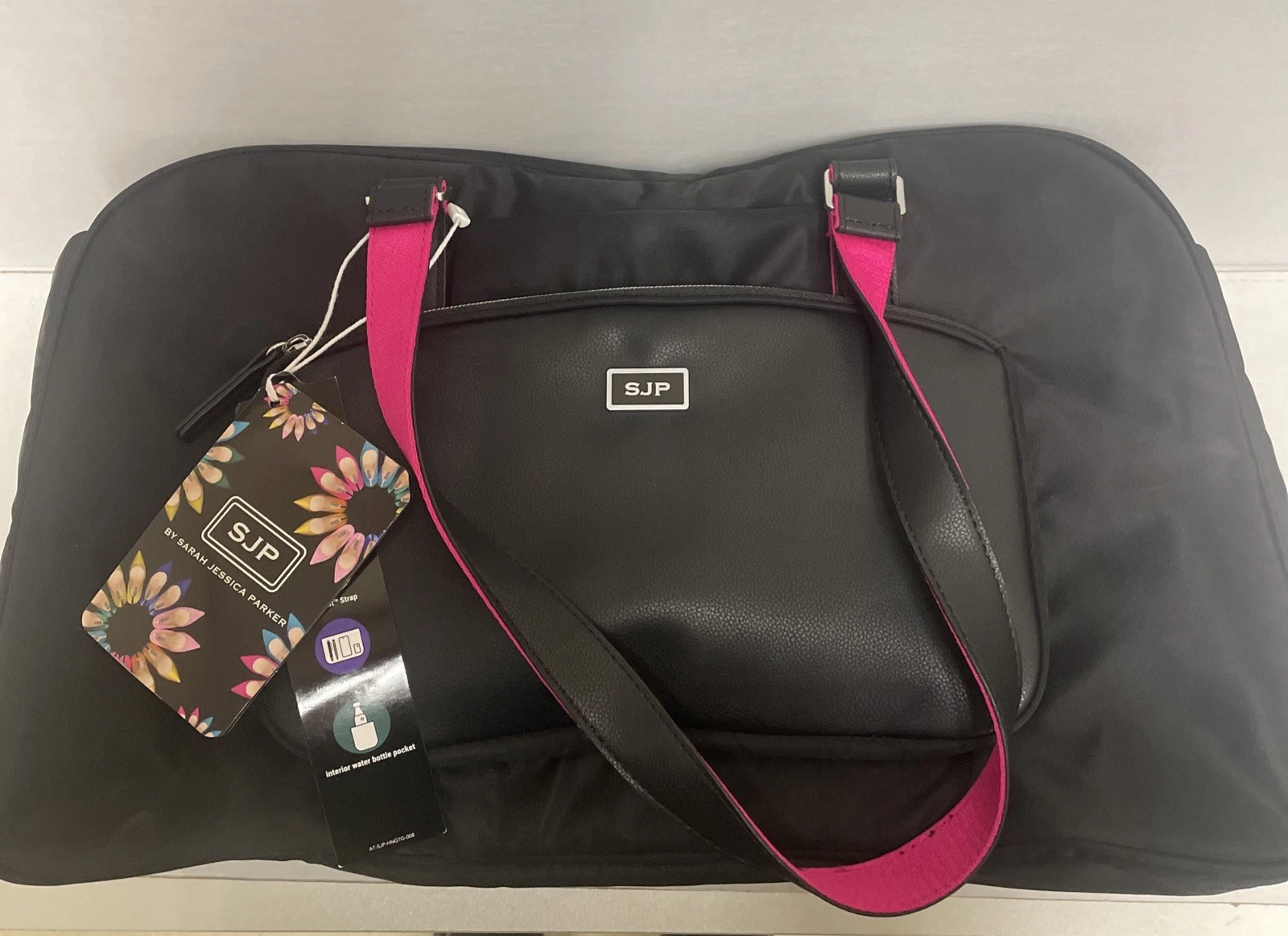 AMERICAN TOURISTER SARAH JESSICA PARKER CONVERTIBLE RFID WEEKENDER