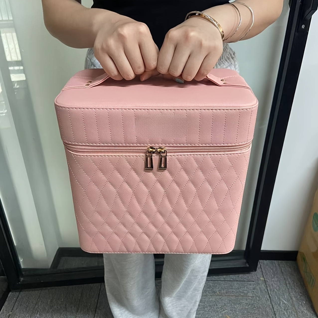 AMNGST 1pc Makeup Organizer Case Portable Train Case Cosmetic Box 4