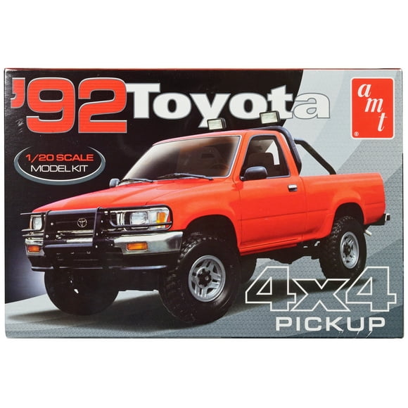AMT 1992 Toyota 4x4 Pickup 1/20 AMT1425 Plastics Cars/Trucks Other
