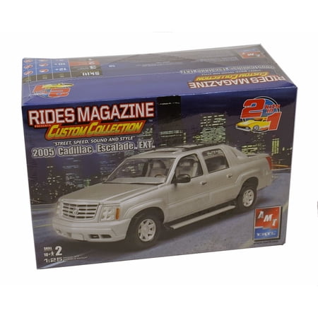 2005 Cadillac Escalade EXT Model Kit Rides Magazine AMT / ERTL