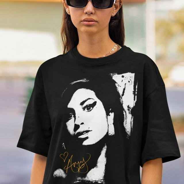 AMY WINEHOUSE Amy Winehouse Shirt Tshirt Tee Amy Winehouse Sweater