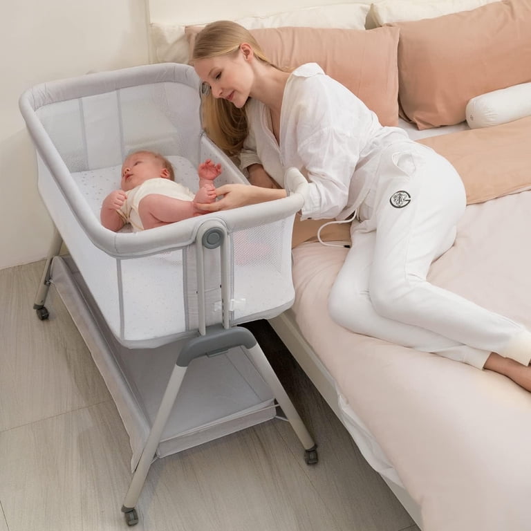 ベビーベッド　ANGELBLISS ANGELBLISS Baby Bedside Sleeper Bassinet, Portable Crib with