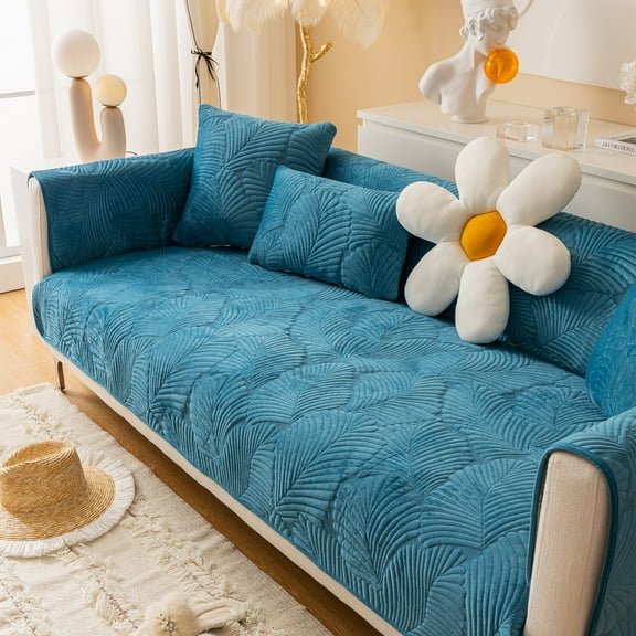 ANMINY Velvet Couch Cover Quilted Velvet Embossed Leaf Pattern Sofa Cover, Machine Washable Couch Protector for Pets & Kids