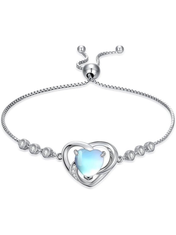 Heart Moonstone Bracelet, Made of 925 Sterling Silver, is an Ideal Gift for a Mother or Wife on a Birthday, Christmas, Valentine's Day, or Anniversary