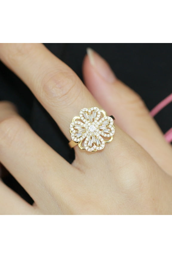 2022 Fashion Luxury Rotatable Four-leaf Clover Inlaid Full Zircon Ring Female Trend Personality Lucky Clover Jewelry