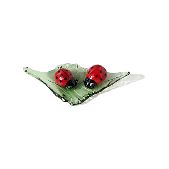 AOOOWER Artistic Glass Ladybird On Leaf Miniature Sculpture Perfect For Gift Giving