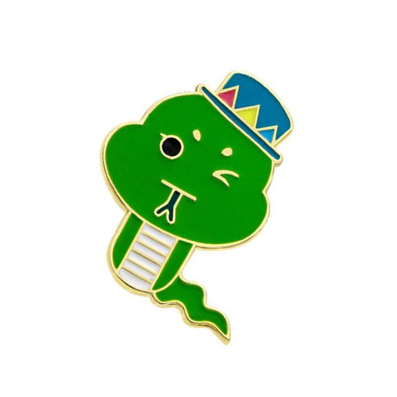 AOOOWER Elegant Green Snake Brooch Enhances Any Outfits With Its Unique Designs