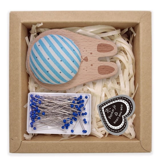 AOOOWER Pin Holder with 100 Straight Sewing Pin for Sewing Dressmaking Needlework Wood Pin Cushion with 38mm Long Quilting Pin