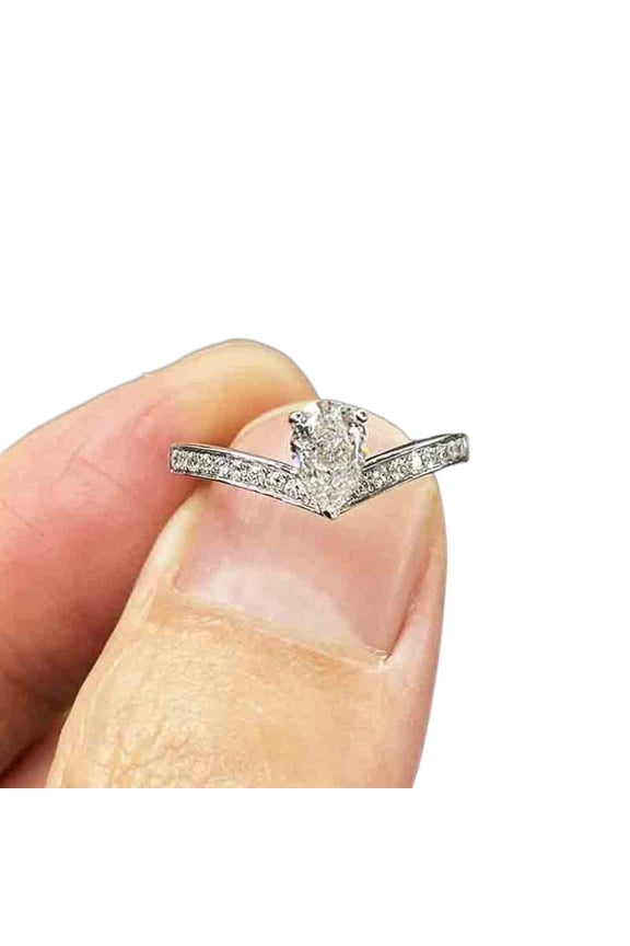Classic Promise Ring Cocktail Ladies Gift for Wife Dazzling Sparkling CZ AAA Zircon Ring Perfect Present Comes in Elegant Box
