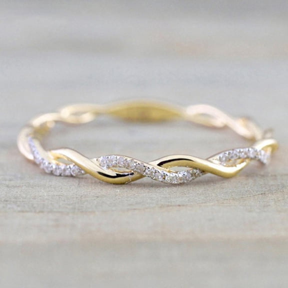 APIPEE With handcrafted details Cocktail Engagement For Women Ladies Comfortable Fit Shiny Cubic Zirconia CZ Ring Perfect Present With Gift Packaging