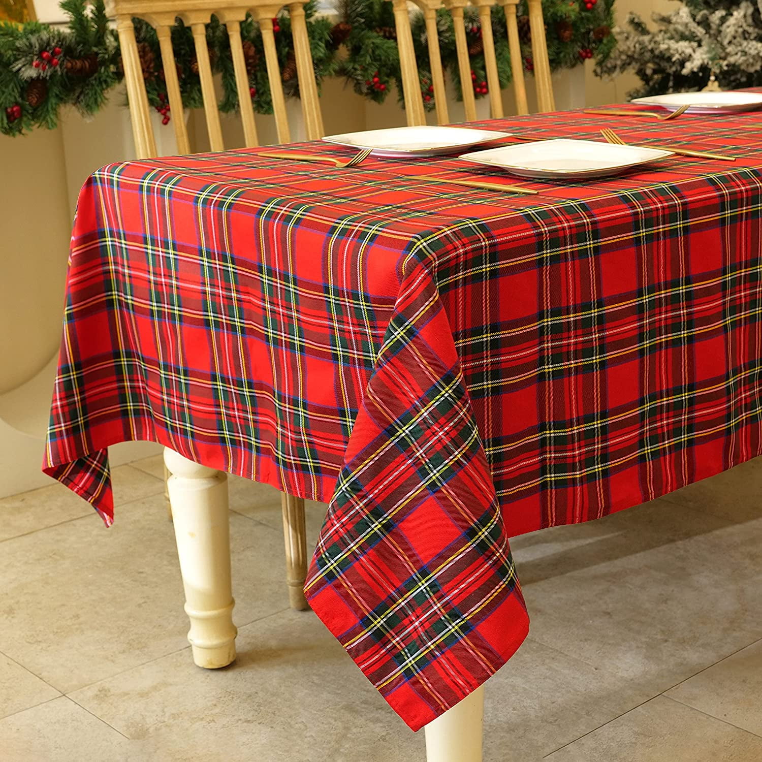 APODESS Red Plaid Christmas Tablecloth for Rectangle Tables, Yarn Dyed