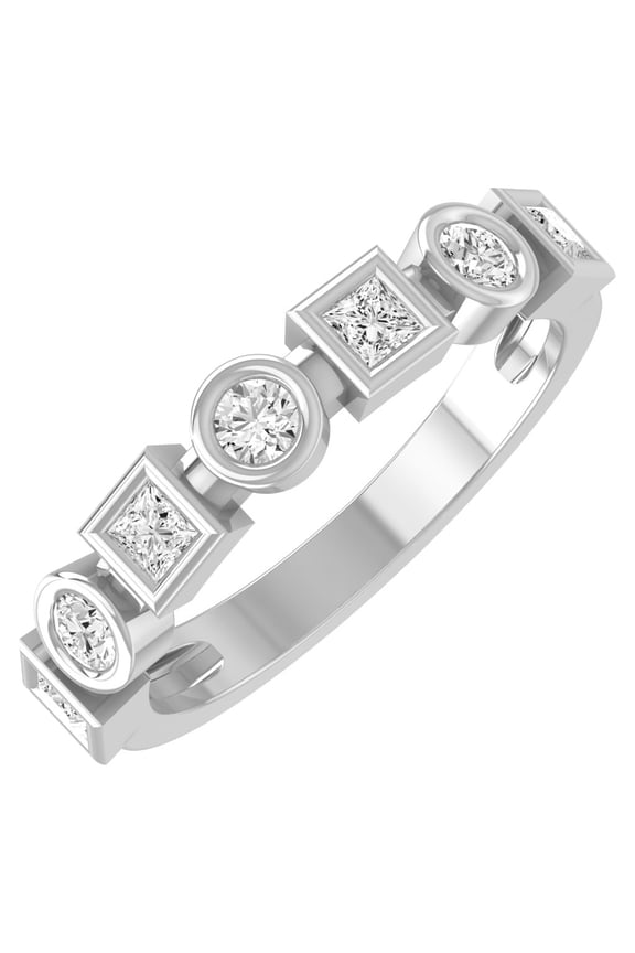 ARAIYA FINE JEWELRY Sterling Silver Princess and Round-Shape Lab Grown Diamond Seven Stone Band Ring (5/8 Cttw, D-F Color, VS1 Clarity) Size 6.5