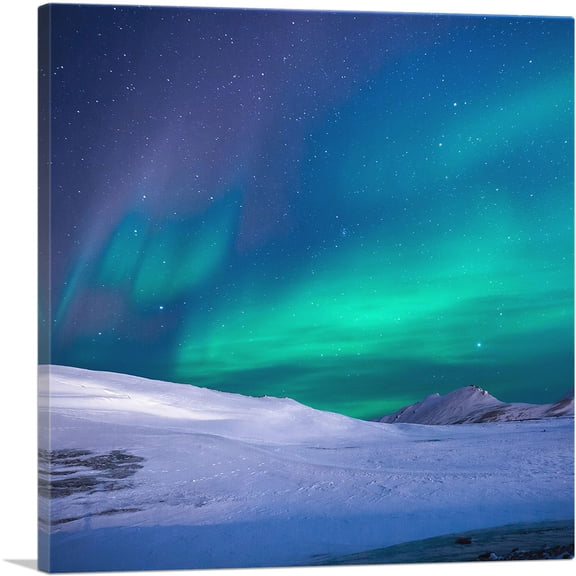 ARTCANVAS North Aurora Sky Square Canvas Art Print - Size: 26" x 26" (1.50" Deep)