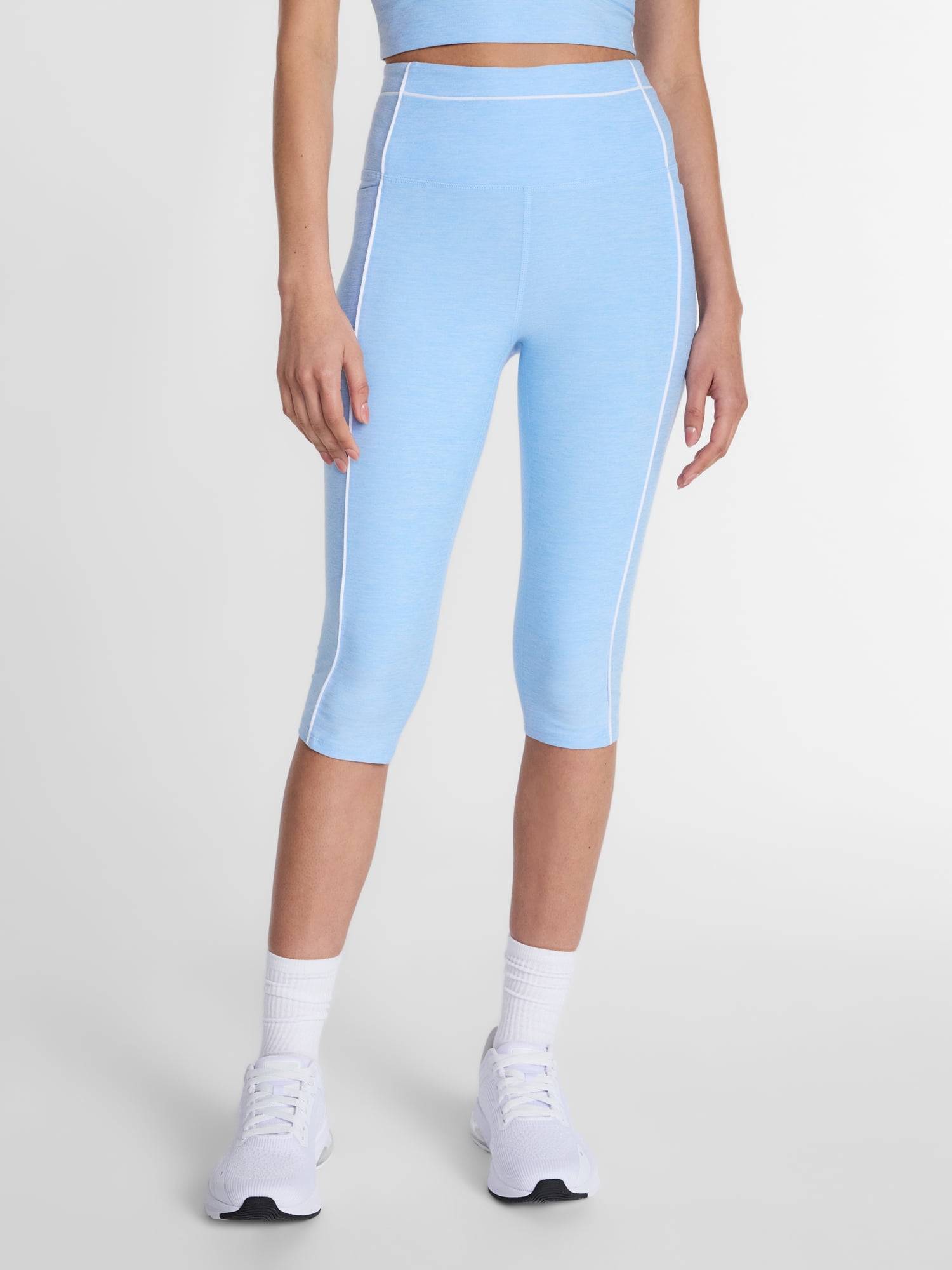 Athletic Works Women's and Women's Plus ButterCore Capris, Sizes XS-4X