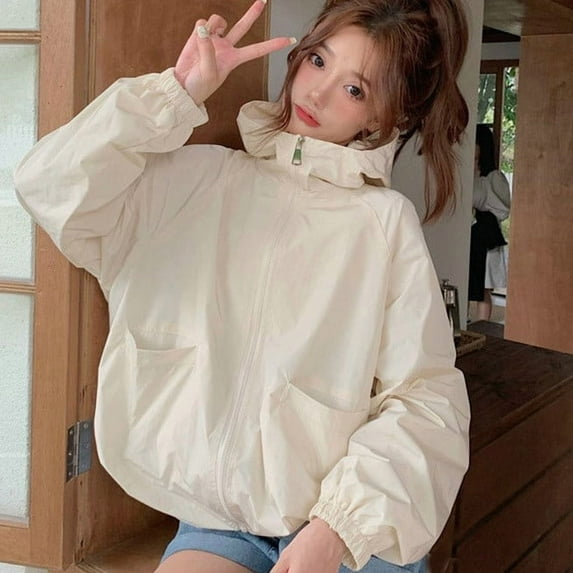 AUNVITO Women's Lightweight Windbreaker Hooded Full-Zip Long Sleeve Jacket with Pockets Casual Outdoor Coat