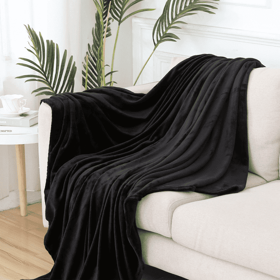 AUQ 2026 New Weighted Blanket Ultra Soft Coral Fleece Fabric Fluffy Blanket Warmth Without the Weight Throw Blanket for Couch for Bedroom Living Room White 59.1"78.7"