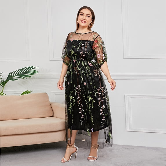 AURA Plus Size French Hepburn Lace Mesh Maxi Dress Elegant Embroidered Party Gown