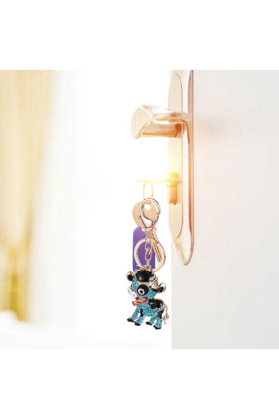 1Pc Multi Color Metal Key Chain Cow Pendant Key Holder for Bag Or Backpack Decoration