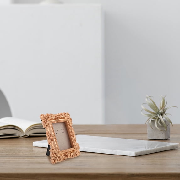 AURARMLET Victorian Style Resin Photo Frame Decorative Ornament for Elegant Home Decor Display