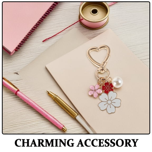 AURARMLET Set of 4 Heart-Shaped Alloy Keychains, Decorative Bag Charms for Purses, Backpacks, and Daily Use Accessories