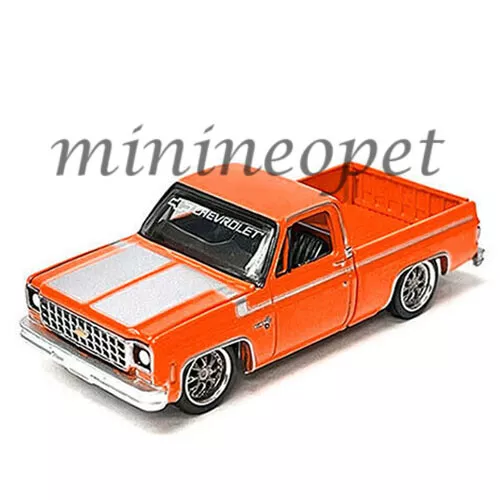 AUTOWORLD CP7802 1980 Chevy Silverardo 1/64 Due Toni Personalizzato Argento/Bianco - Modellino Diecast