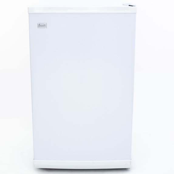 Avanti Compact Upright Freezer VF306 - 3 Metal Shelves, Adjustable Temp, White
