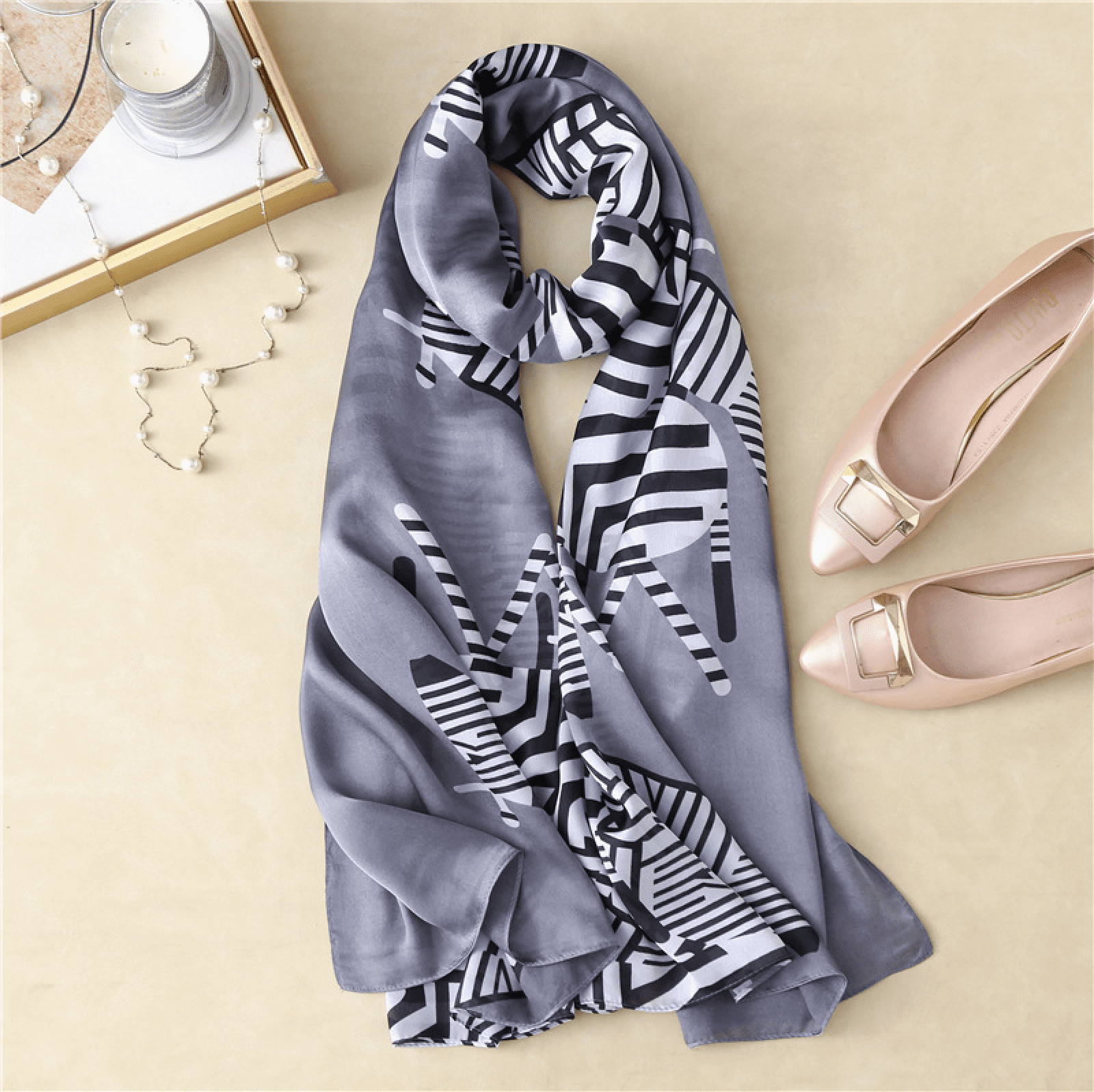 LEIGE Silk Small Square Women's Thin Mulberry Silk Scarf Spring Autumn  Winter Elegant Gray Temperame…See more LEIGE Silk Small Square Women's Thin