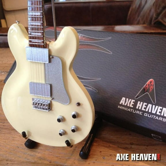 AXE HEAVEN JG-407 Jerry Garcia Travis Bean Mini Guitar