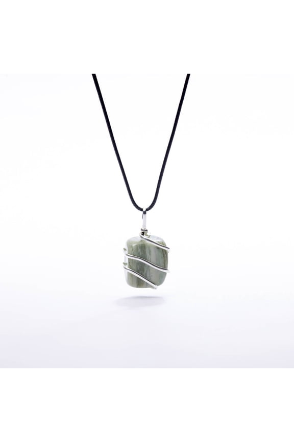 AYANA Serpentine Crystal Necklace for Women - Handmade Pendant Necklace with Ethically Sourced Healing Crystals