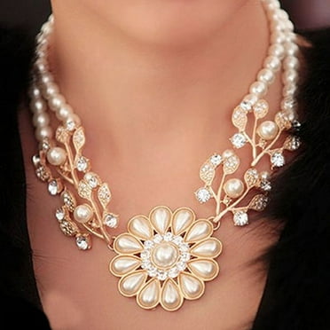 AYYUFE Women's Bohemian Artificial Pearl Flower Pendant Necklace Choker