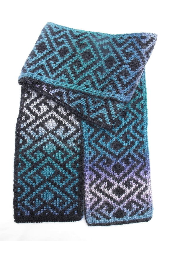 AZTEC PATTERN HANDMADE SCARF - REVERSIBLE