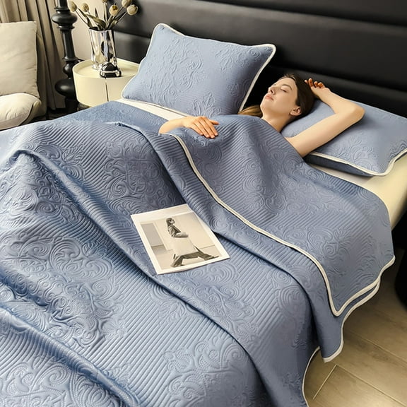 AZXY Lightweight Quilt,Summer Quilt,Breathable Quilts for Queen Bed,Solid Queen/Full Bedding Coverlet,150x200cm,Blue
