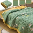 thumbnail image 1 of AZXY Summer Quilt, Cute Daisy Print Cooling Quilt, 67x86.6 in Polyester Bedspread Coverlet, Soft Breathable Washable All Season Thin Comforter, 1 of 7