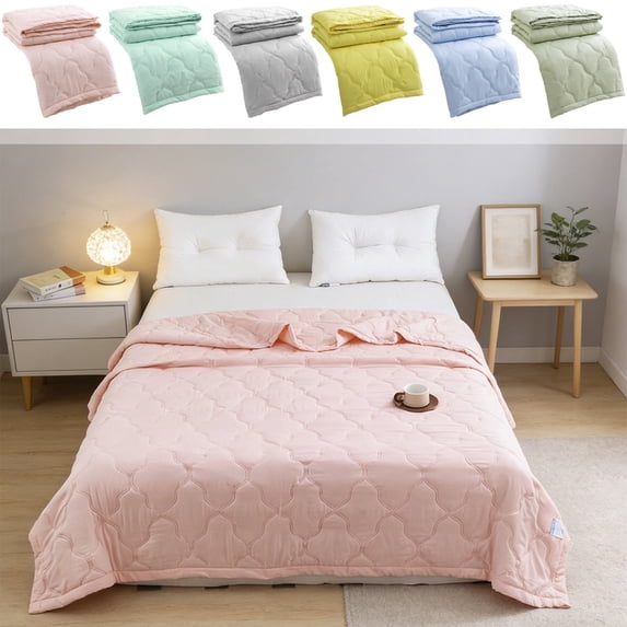 AZXY Summer Quilt, Mint Green Cooling Throw Blanket, 39.37x59 in Polyester Nap Quilt, Ultra-Soft Breathable Washable All Season Couch Blanket