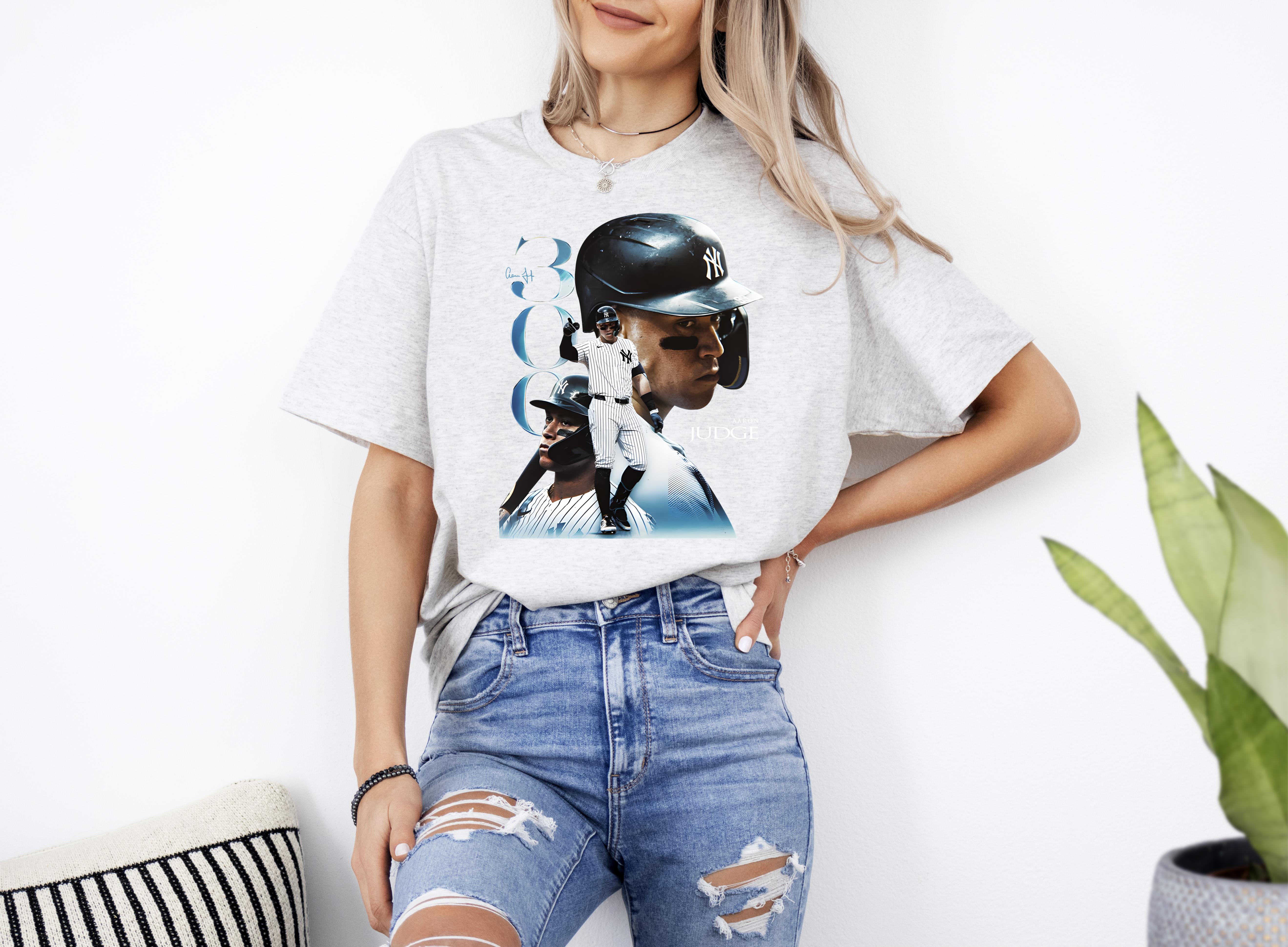 Aaron Judge 300 Home Run 2024 UNISEX Tshirt Up To 4XL