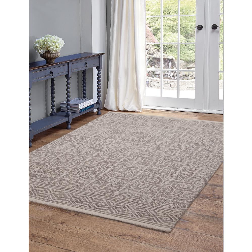 Gray and Ivory Geometric Wool 5' x 8' Area Rug