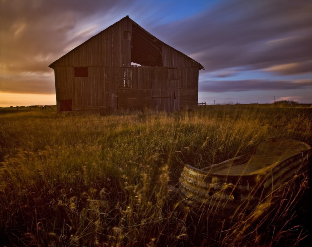 Abandoned Building Saskatchewans Prairies Canvas Art - Chad Coombs Design Pics (16 x 13)