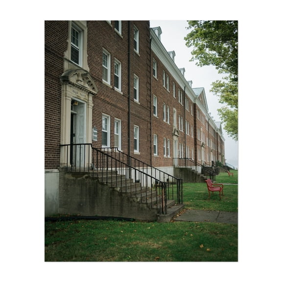 Abandoned on Governors Island 02 - Manhattan New York Photography Architecture City Street Photography Vintage Unframed Wall Art Print 12 x 16 inches