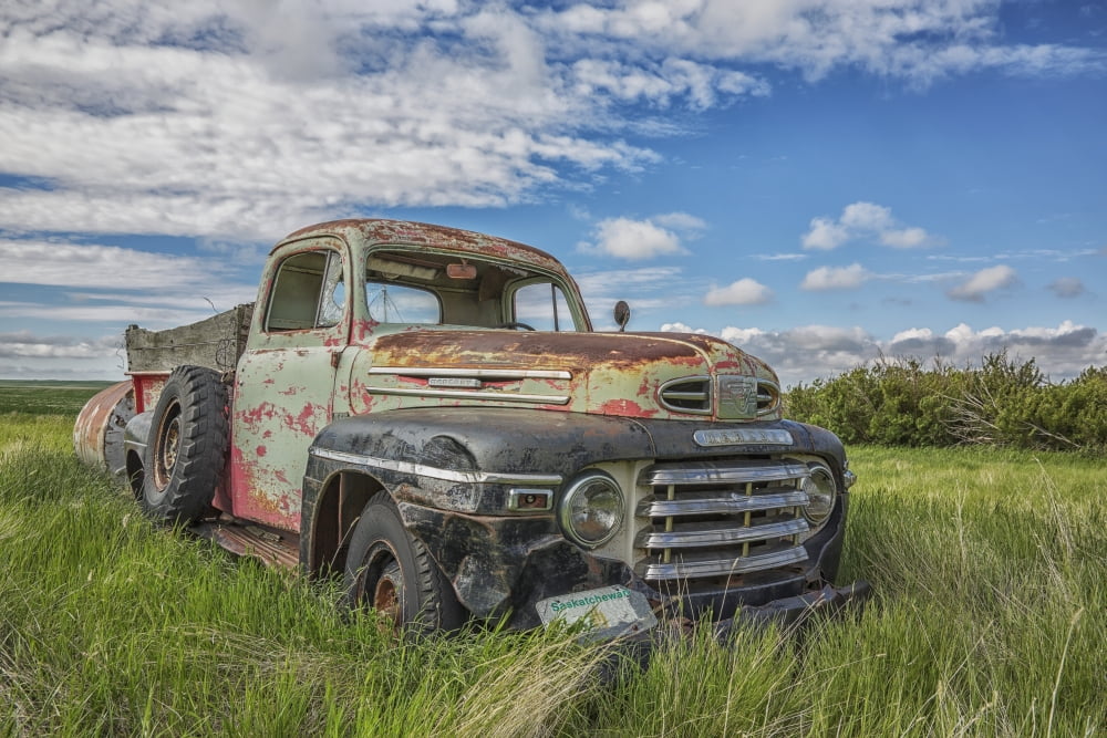 Abandoned truck in a rural area Saskatchewan Canada Canvas Art - Robert Postma Design Pics (19 x 12)