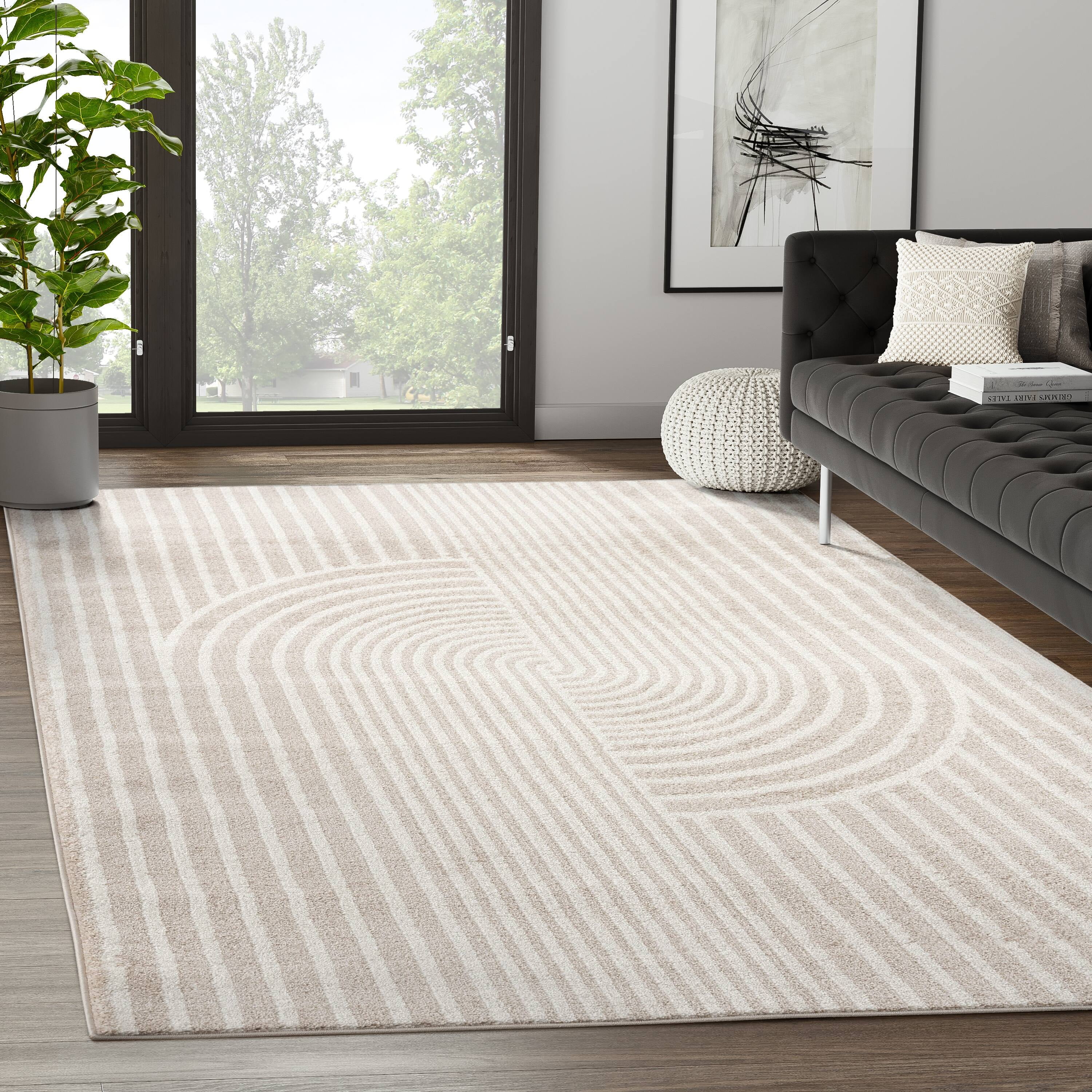 Ivory and Beige Geometric Synthetic Area Rug 8'11" x 12'