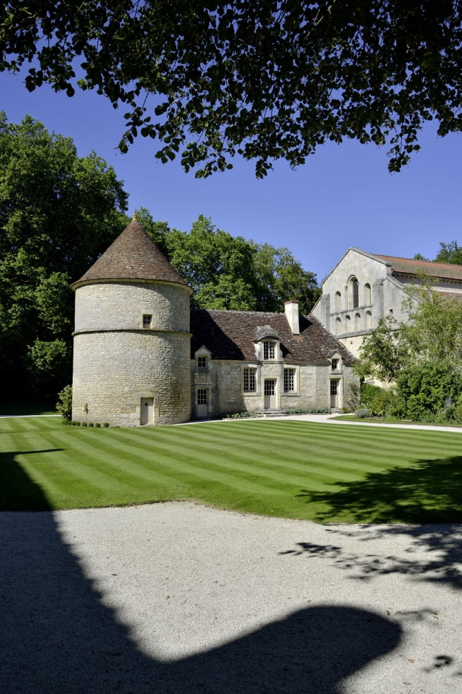 Abbey Of Fontenay Canvas Art - (24 x 36)