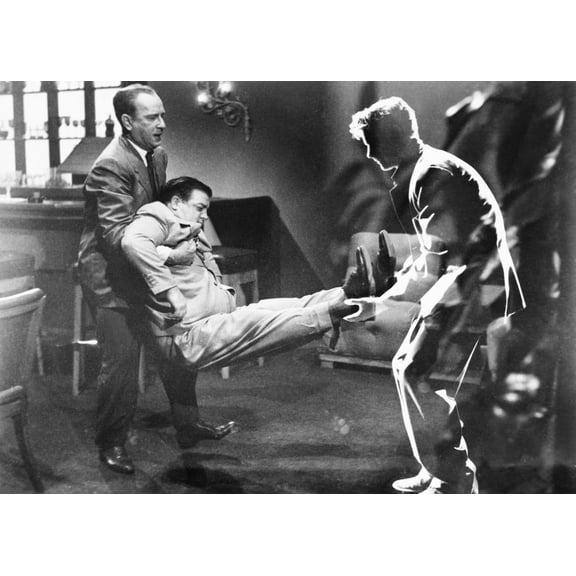 Abbott And Costello Meet The Invisible Man From Left: Bud Abbott Lou Costello Arthur Franz 1951 Photo Print (28 x 22)
